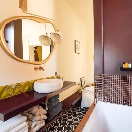 Via Veneto Supreme Terrace *