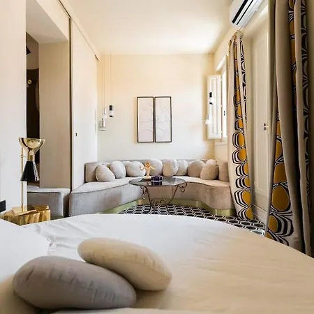 Via Veneto Supreme Terrace *